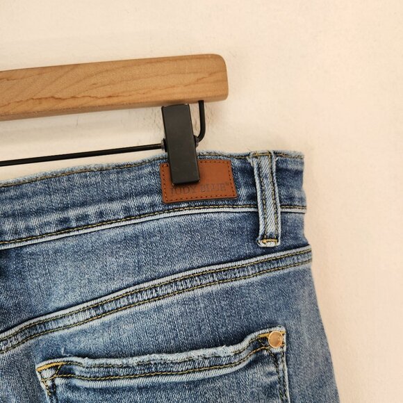 Judy Blue Wide Leg Distressed Jeans Medium Wash Denim Boyrfriend Relaxed 30 - Picture 7 of 11